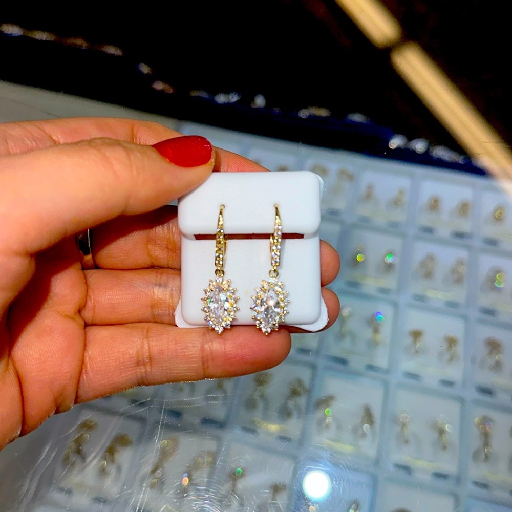 14kt Earrings